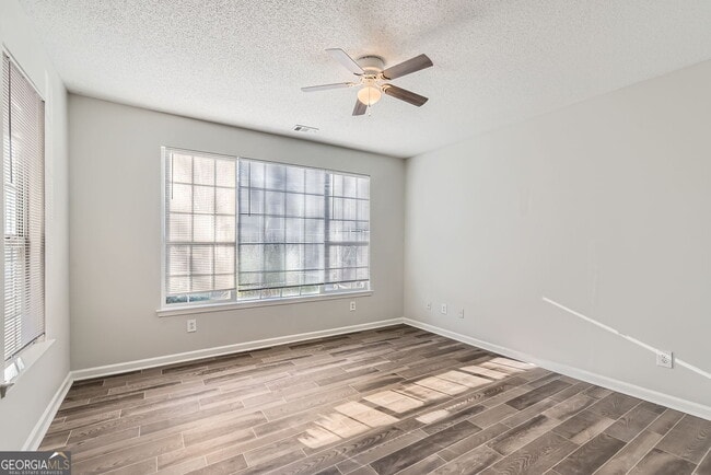 Photo - 11381 Michelle Way