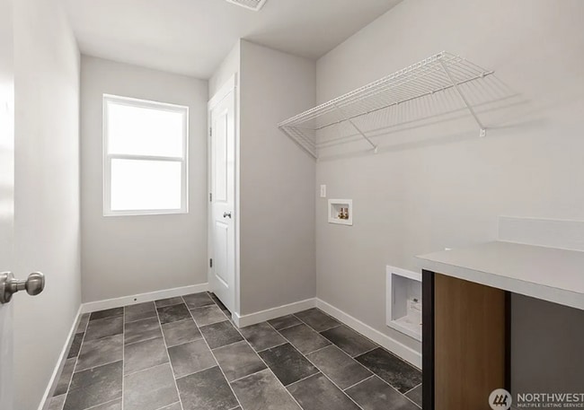 Photo - For rent