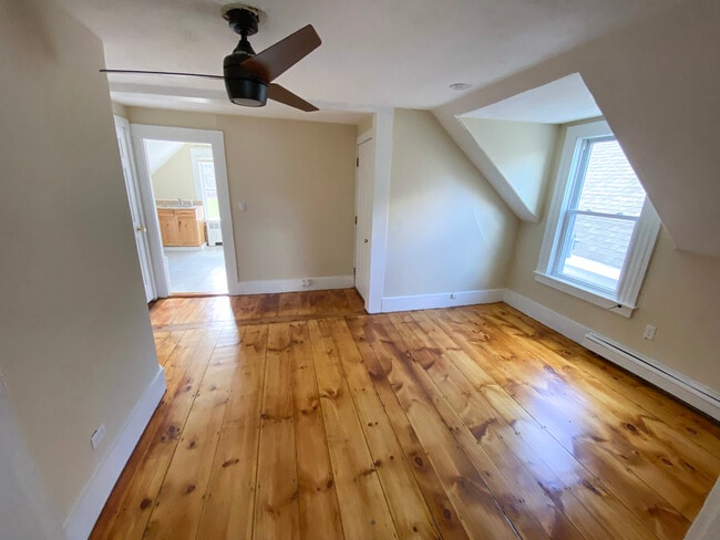 Photo - 13 Aubin St Unit 3