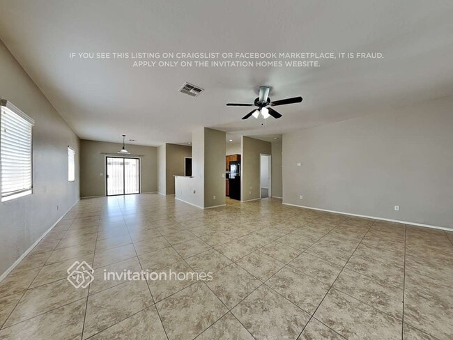 Photo - 2310 N 92nd Dr