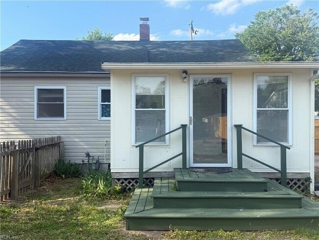Photo - 739 Waukesha Ave