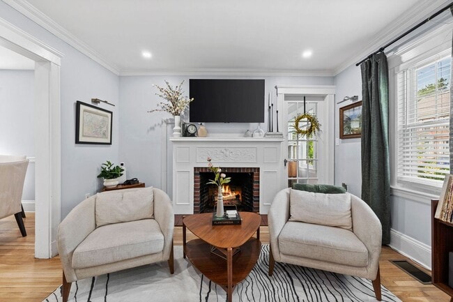 Photo - 11 Parkway Rd