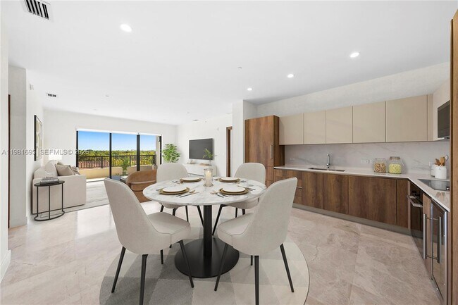 Photo - 701 Valencia Ave Unit 503