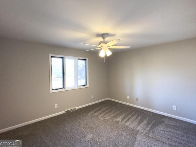 Photo - 99 Windwood Way