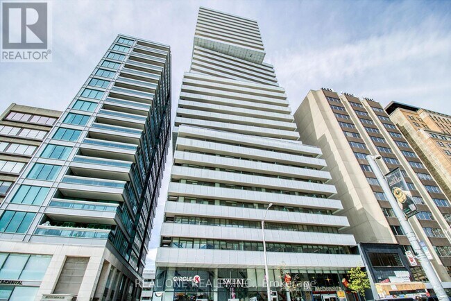 Building Photo - 200 Bloor St W Unit 3104