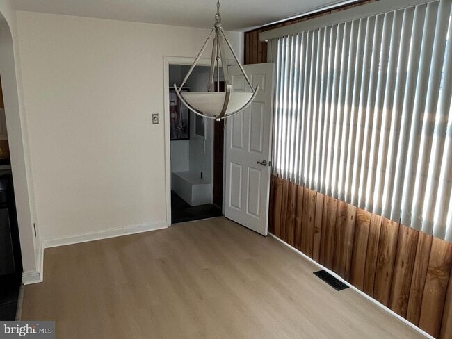 Photo - 509 Larkspur St