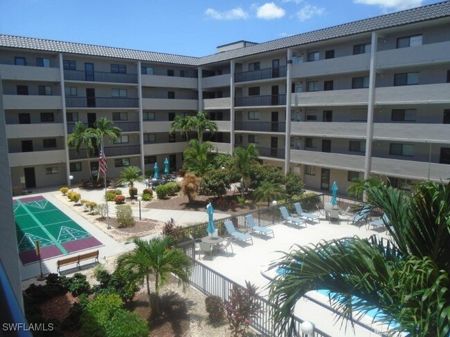 Photo - 2121 Collier Ave Condo Unit 311