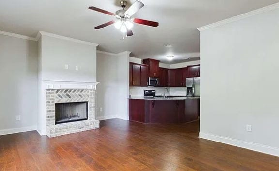 Photo - 1054 Market St