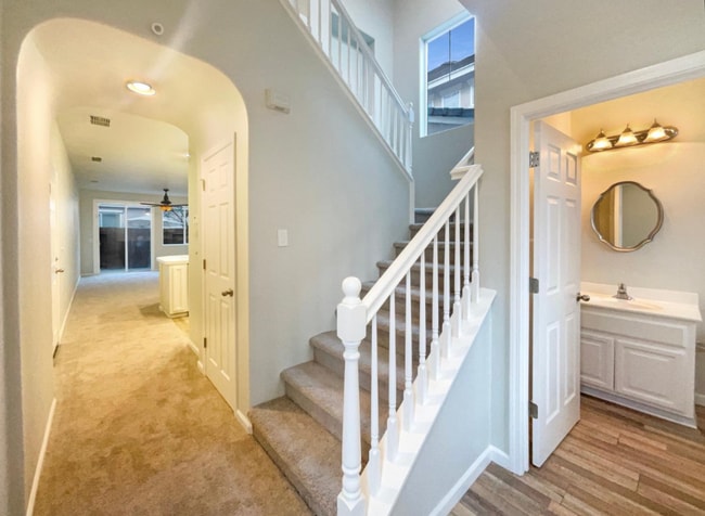 Photo - 3039 Torland St