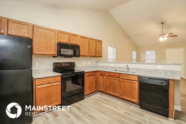 Photo - 3923 Springbrook Dr