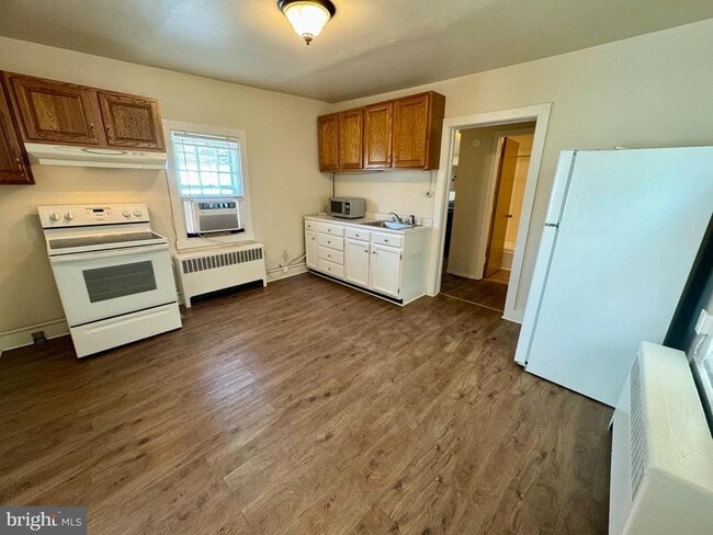 Photo - 125 S Bentz St