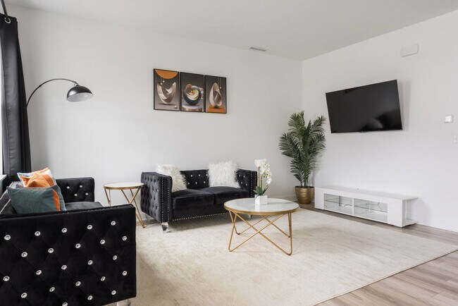 Photo - 17355 Wellburn Dr Unit ID1373721P