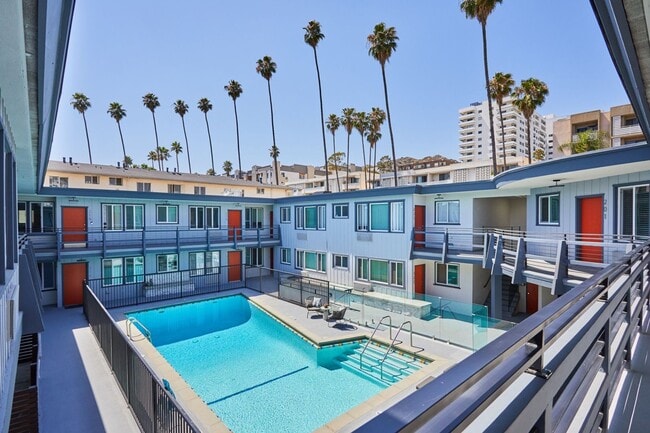Photo - Hayden on Hollywood...Authentic Hollywood Living Experience! Fully Remodeled Units...CALL NOW!