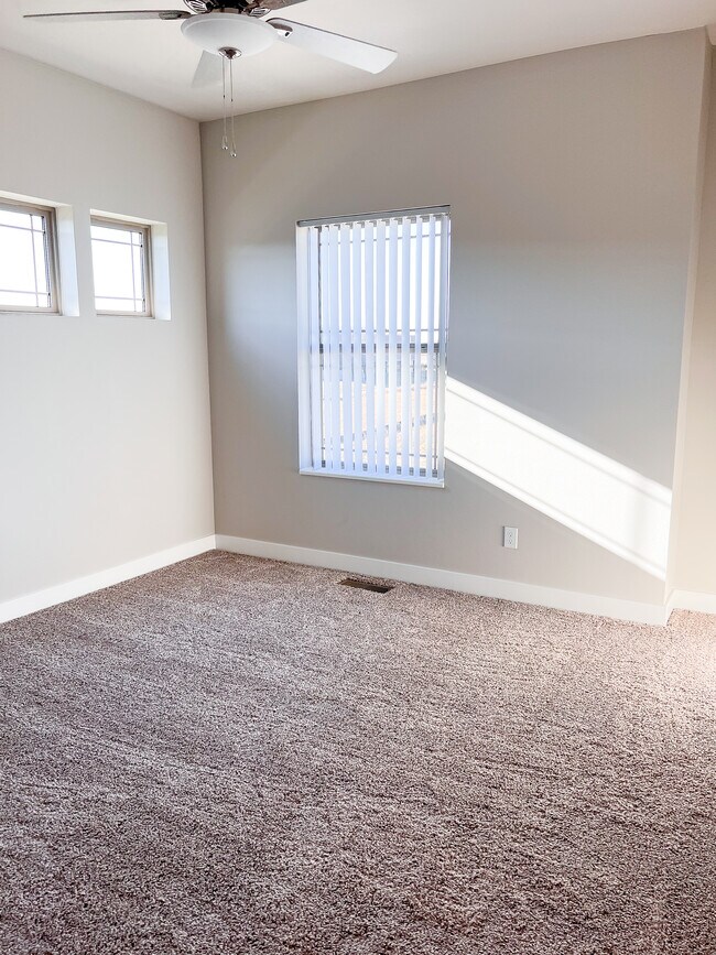 Rose Cottage Villas Apartments Townhomes for Rent Cedar Rapids, IA