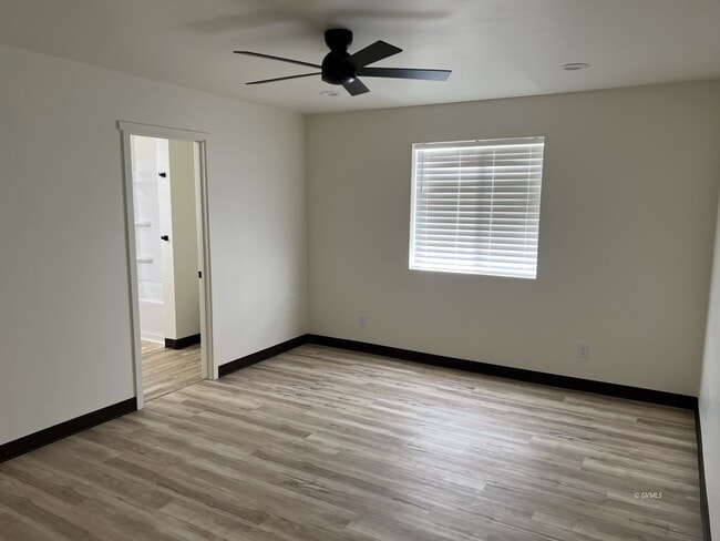 Photo - 172 Plex Cir