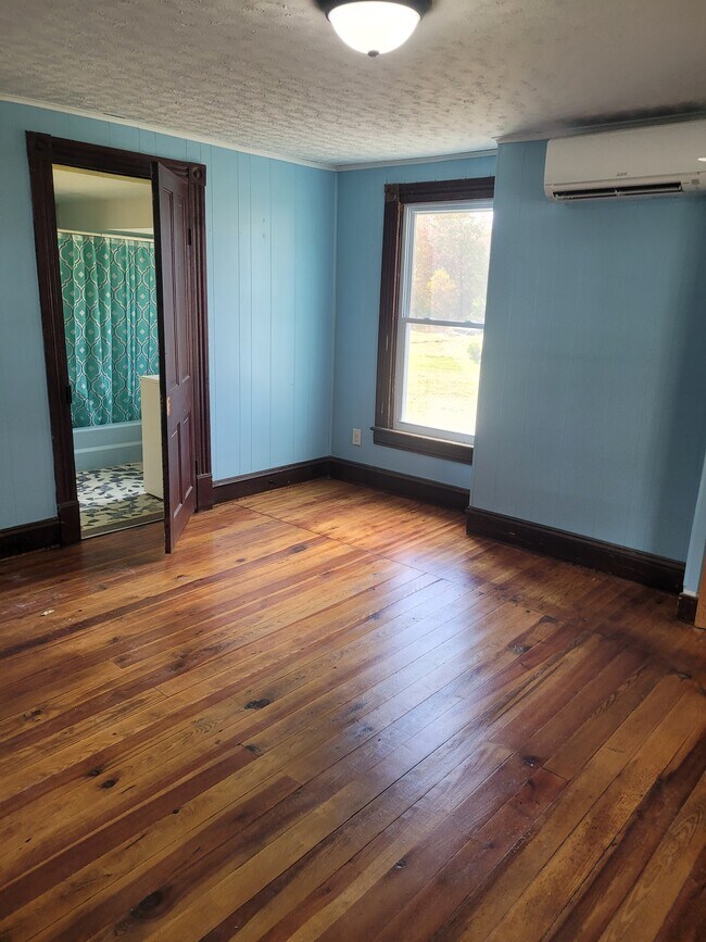 Photo - 1795 New Hope and Crimora Rd