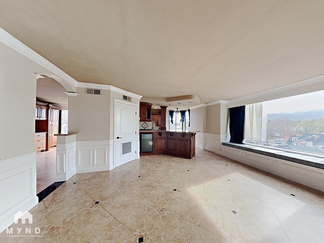 Photo - 280 Island Ave