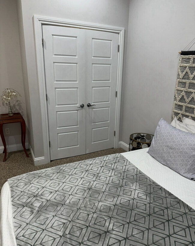 Photo - 288 Hendrix St