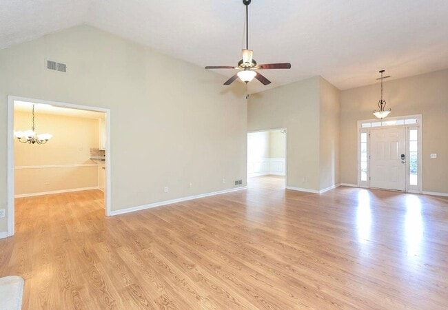 Photo - 315 Meadow Gate Ct
