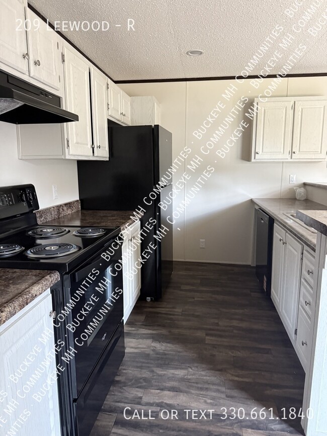 Building Photo - 209 Leewood-R Rental