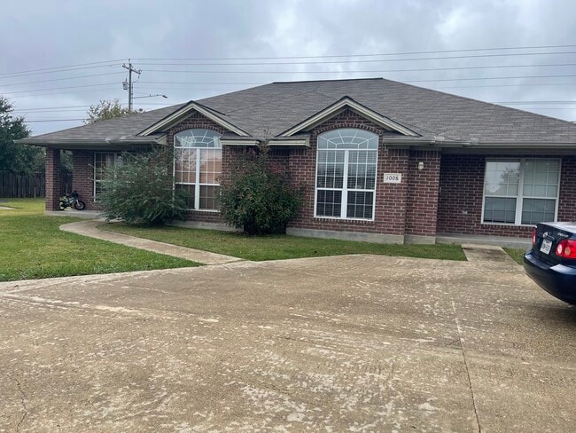 Building Photo - 1008 Sun Meadow Ct Unit 1008