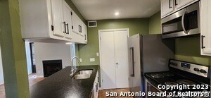 Building Photo - 8611 Datapoint Dr Unit 59 Rental