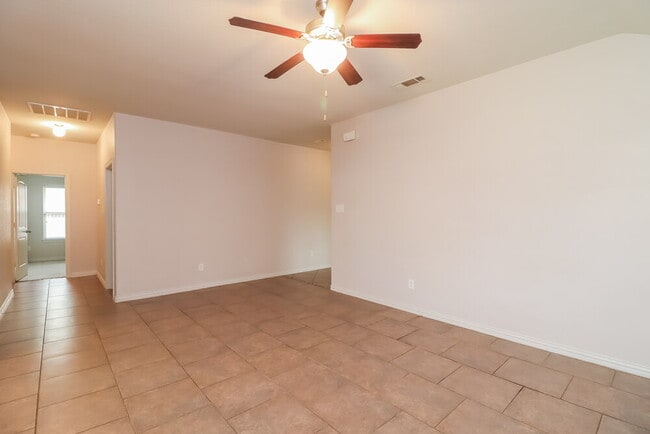 Photo - 7648 Hollow Point Dr