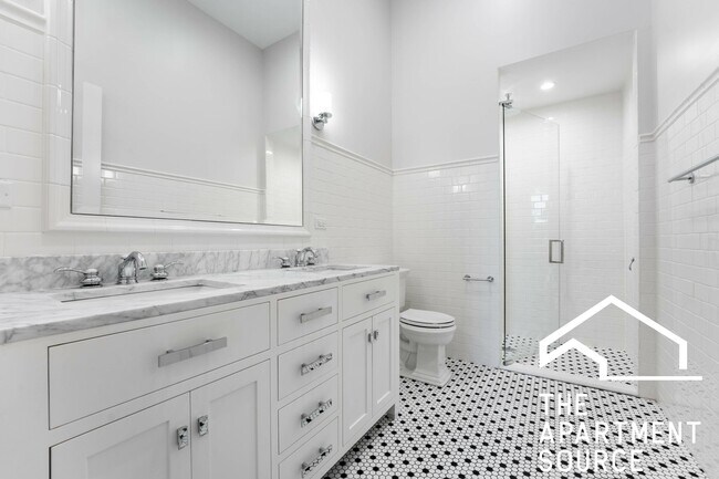 Photo - 1448 W Augusta Blvd Unit 3