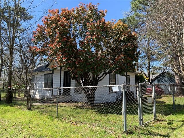 Photo - 630 E Acheson St