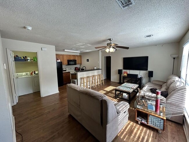 Photo - 155 Anderson Hwy