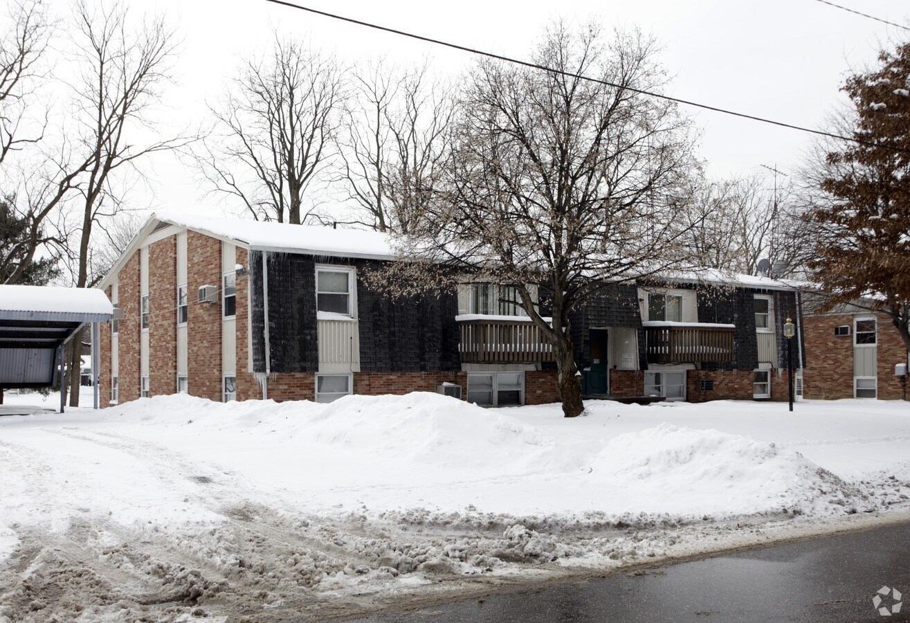 Photo - 150 Frana Clara St Apartments