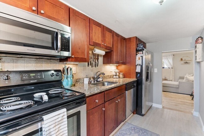 Photo - 16 Bryon Rd Unit 2