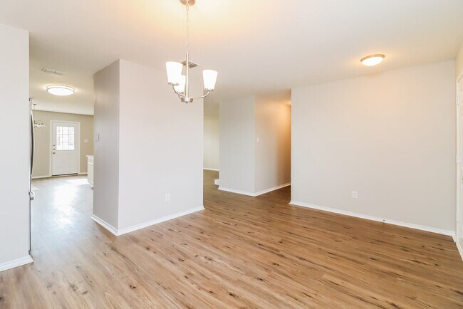 Photo - 332 Indian Blanket Dr