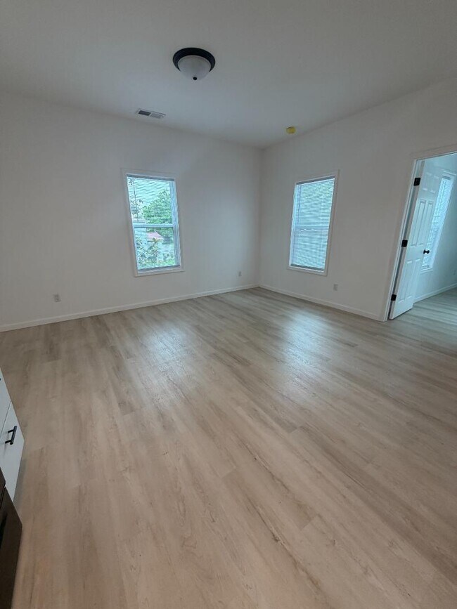 Photo - 601 E Gum St