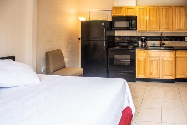 Photo - 1165 Cabana Rd Unit 6