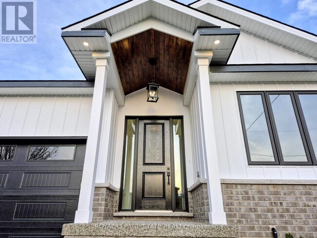 Photo - 115 Chesley St