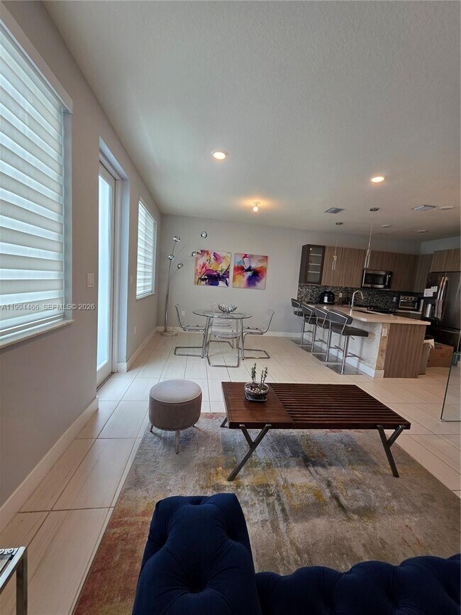 Photo - 10222 NW 64th Way Unit 302