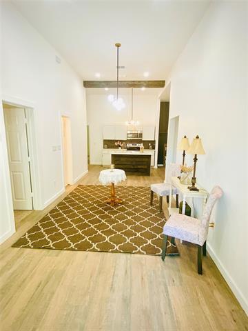 Photo - 3817 Johnson St