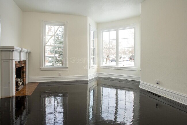 Photo - 169 S Belmont St Townhome