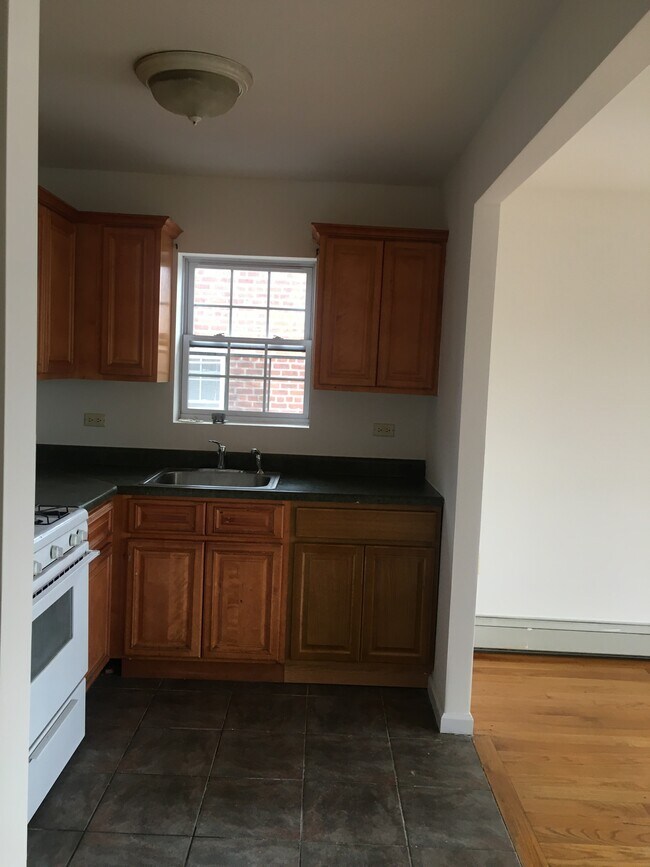 2511 Paulding Ave Apartment Bronx, NY