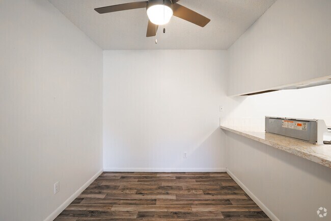 Brentwood Apartments