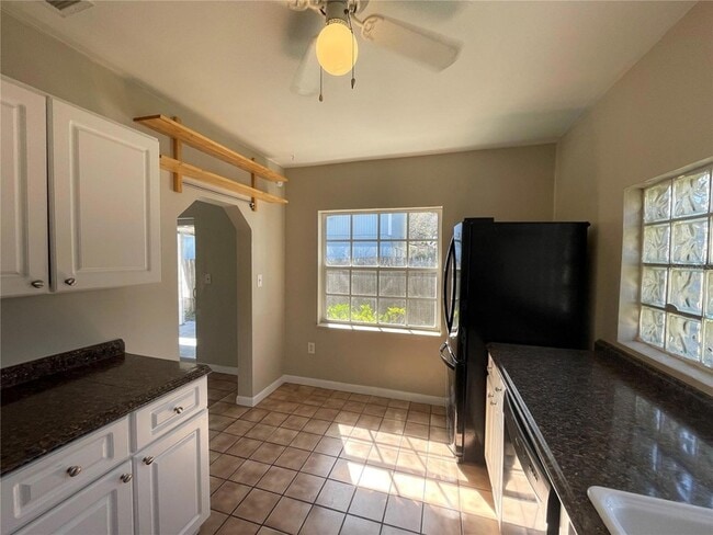 Photo - 10204 N Edison Ave