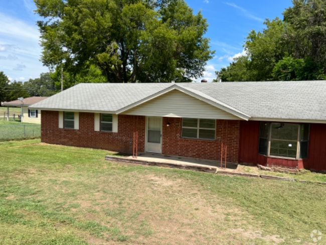 Building Photo - 1203 Reynolds Ave Rental