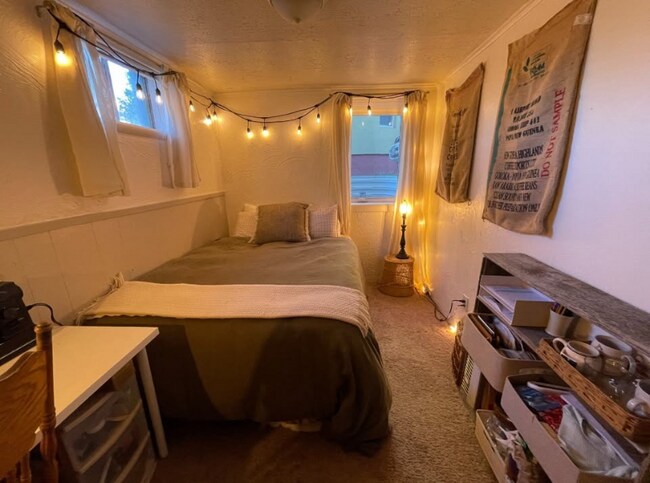 Photo - 823 Hazel St S Unit 823 1/2