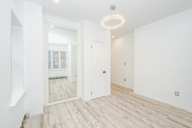 Photo - 384 Lafayette Ave