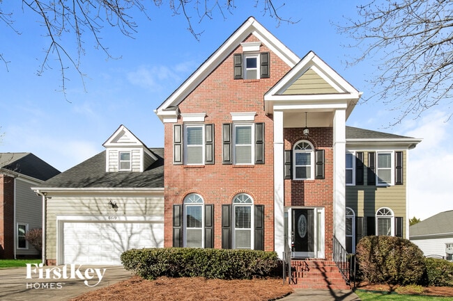 Building Photo - 6619 Hawksnest Dr