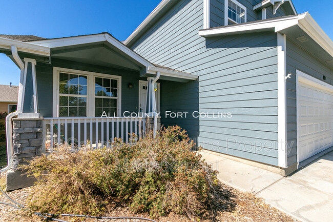 Building Photo - 827 Glenwall Dr