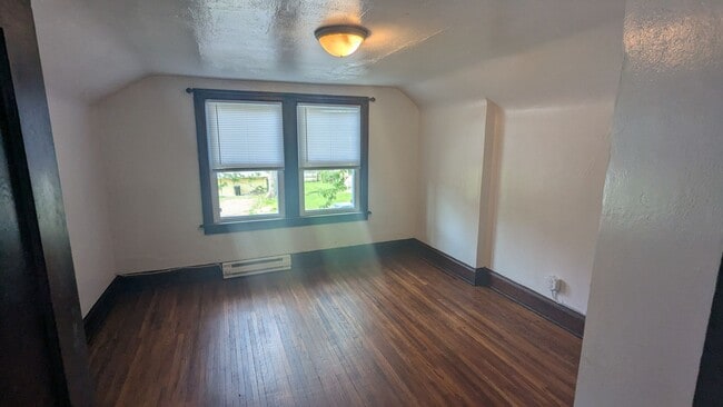 Photo - 211 W Wellington St Unit 211 1/2 Wellington