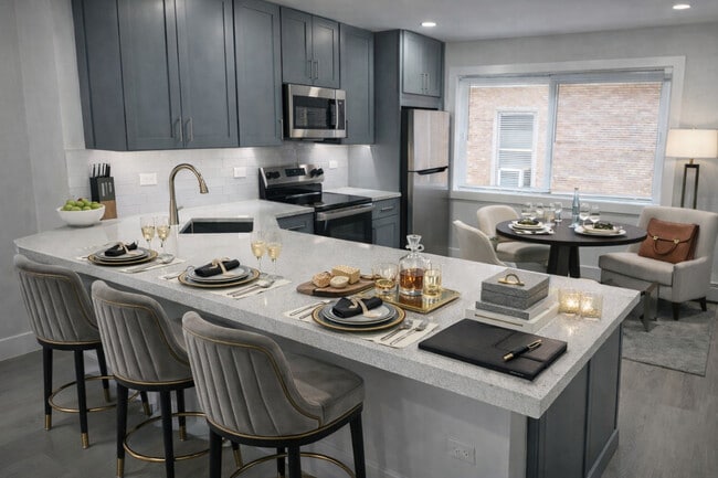 Photo - 6747 N Olmsted Ave