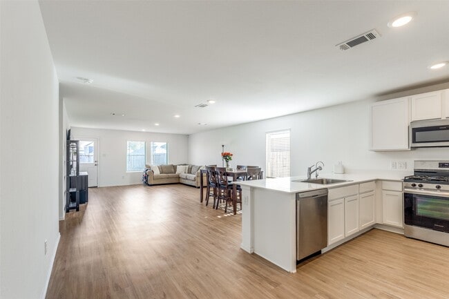 Photo - 22835 Prairie Dog Rd